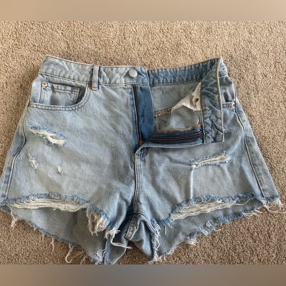 Garage festival jean shorts - Picture 2 of 7